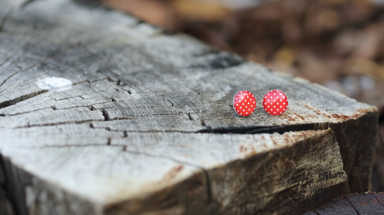 Náušnice pecky - červenobílý puntíček