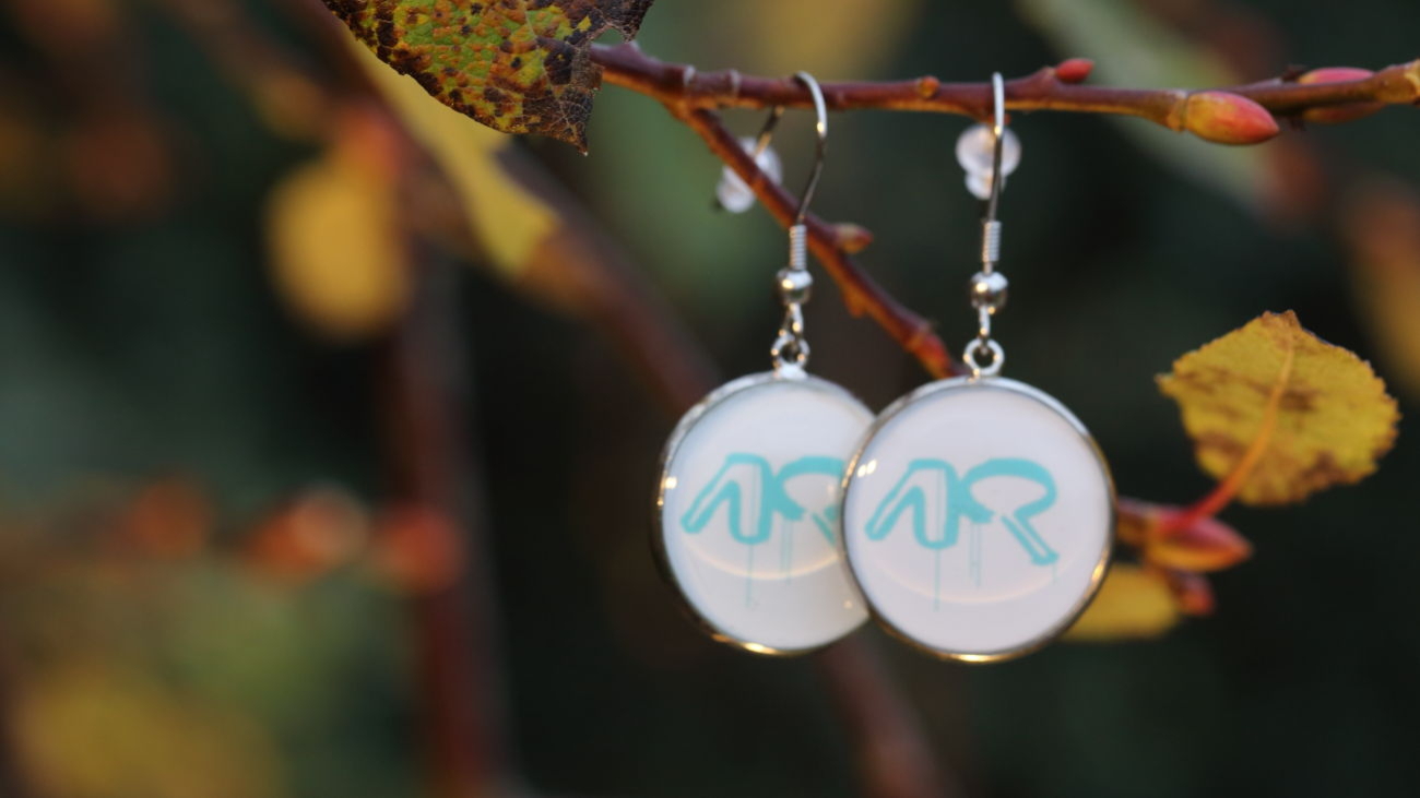 Graffiti White/Tyrkys